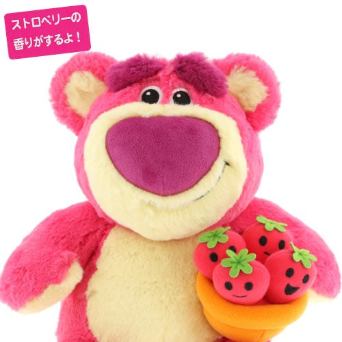 东京迪士尼草莓草莓熊玩偶